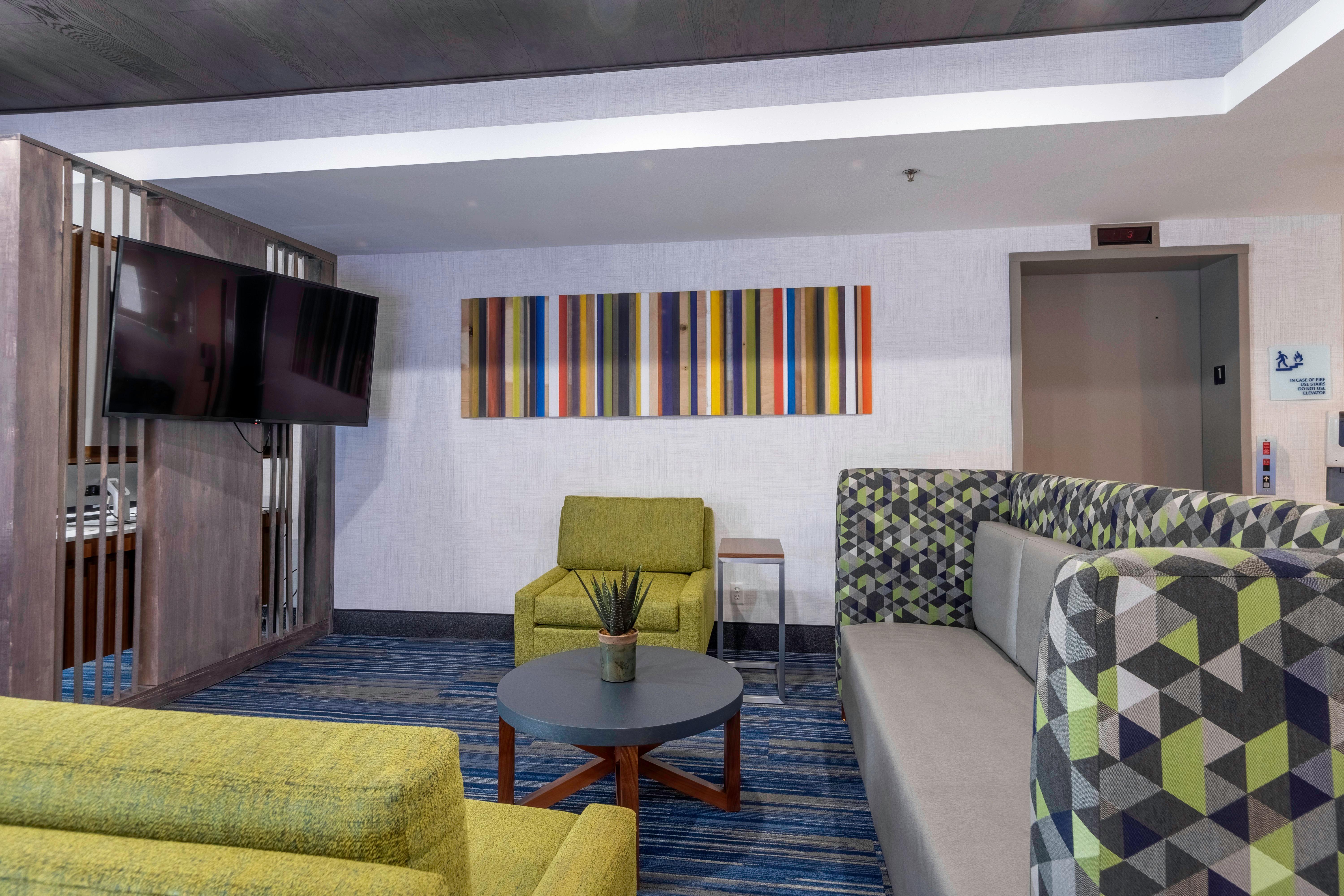 Holiday Inn Express Hotel & Suites Petersburg/Dinwiddie By Ihg Exterior foto